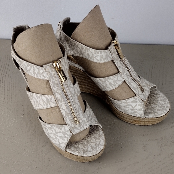 MICHAEL Michael Kors Damita Logo Wedge - Picture 1 of 8
